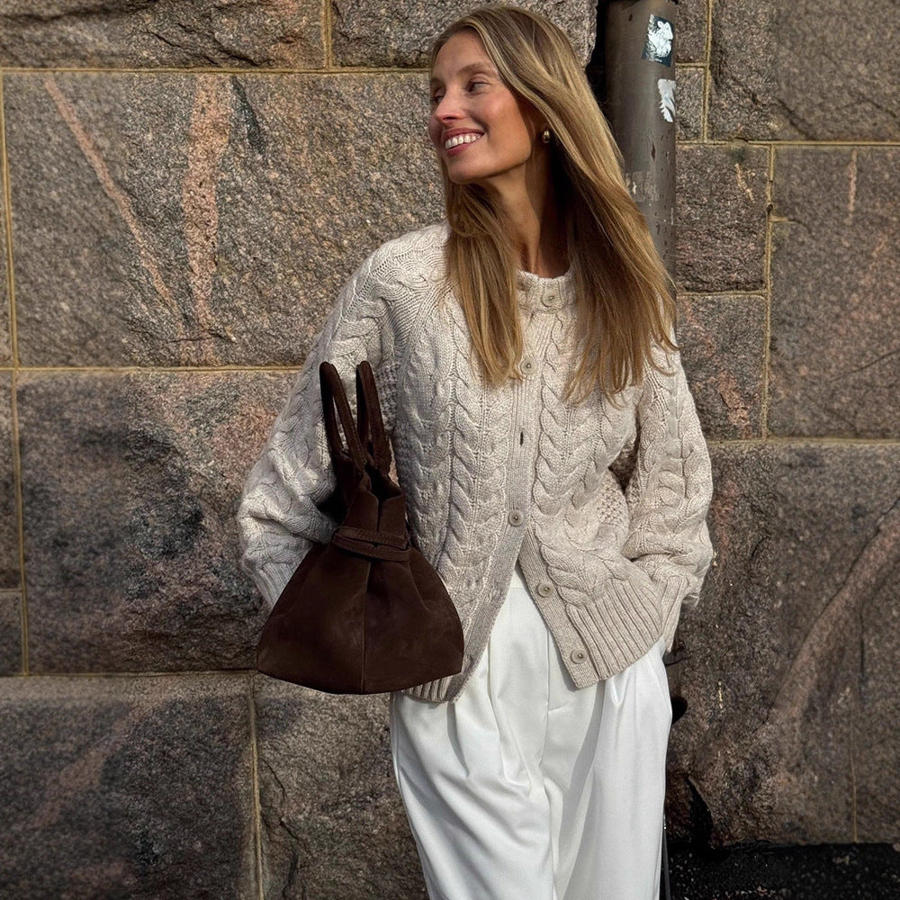 Women Chunky Knit Cable Pattern Cardigan with Balloon Sleeves Chichicherry
