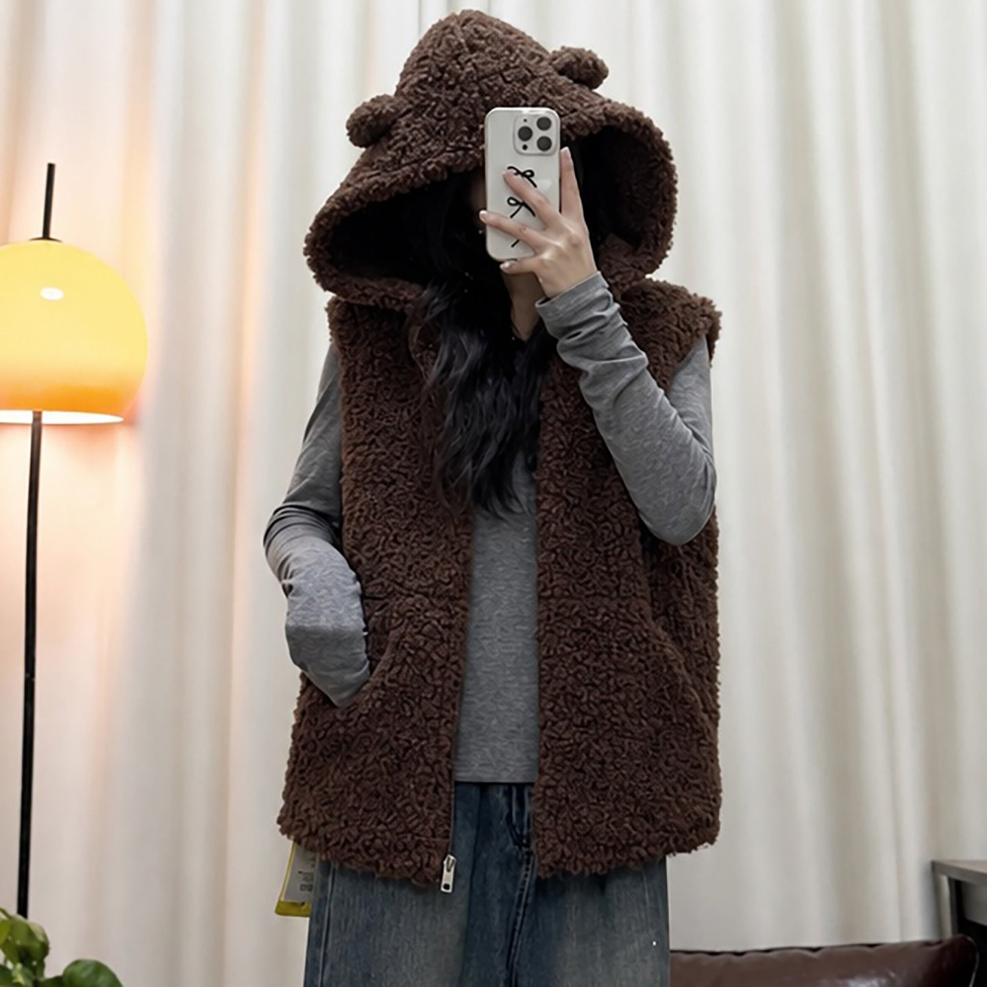 Women's cozy teddy vest with hood and zipper Chichicherry