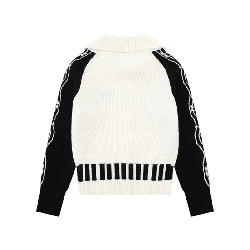 Women's cardigan with contrast sleeves, musical embroidery and polo collar Chichicherry