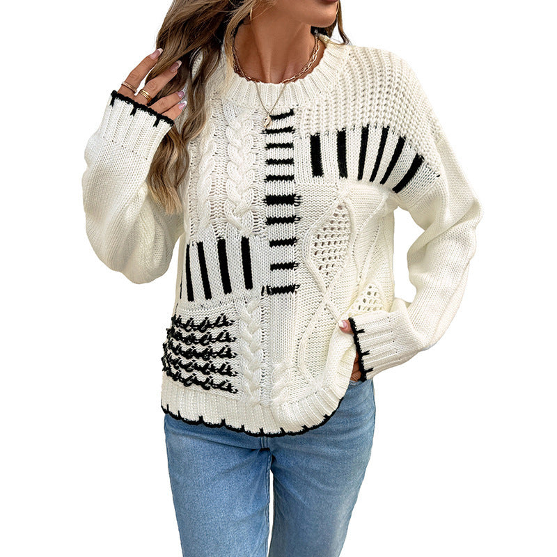 Women's chunky knit sweater with cable pattern, lace details and contrasting stripes Chichicherry