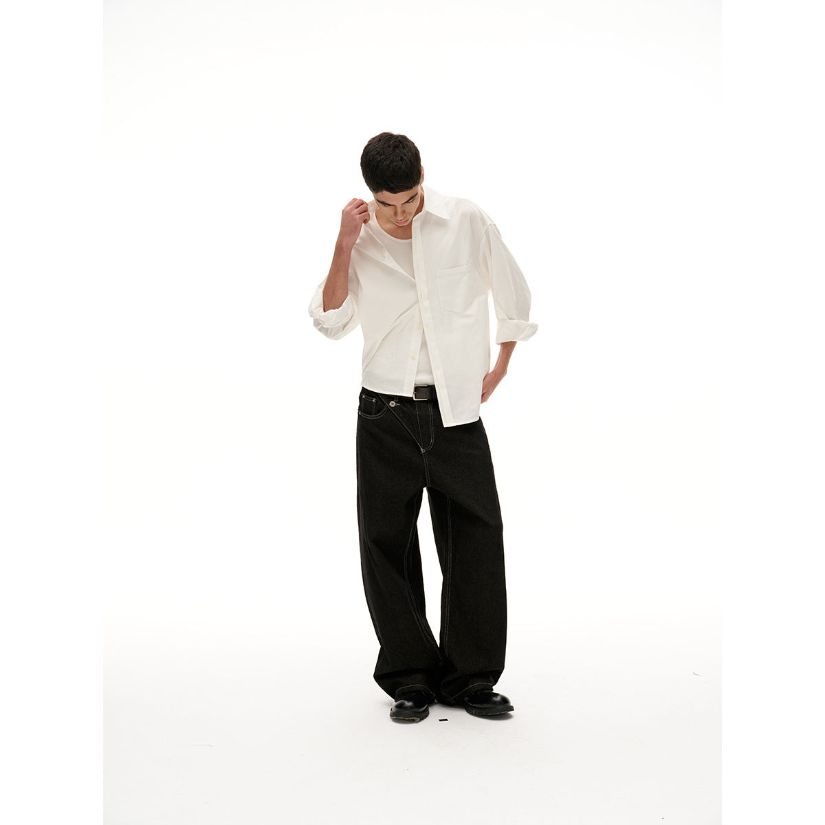 Womens Oversize Shirt Blouse with Chest Pocket and Concealed Button Placket Chichicherry