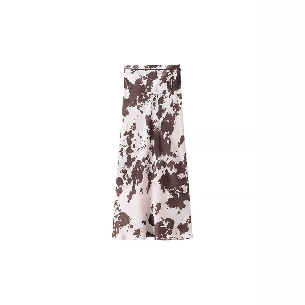Women Oversized Shirt Blouse with Cow Spot Print, Concealed Button Placket and Loose Fit Chichicherry