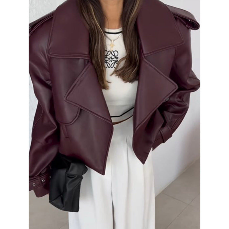 Ladies Cropped Biker Jacket made of faux leather with oversized lapels, adjustable cuffs, and epaulettes Chichicherry