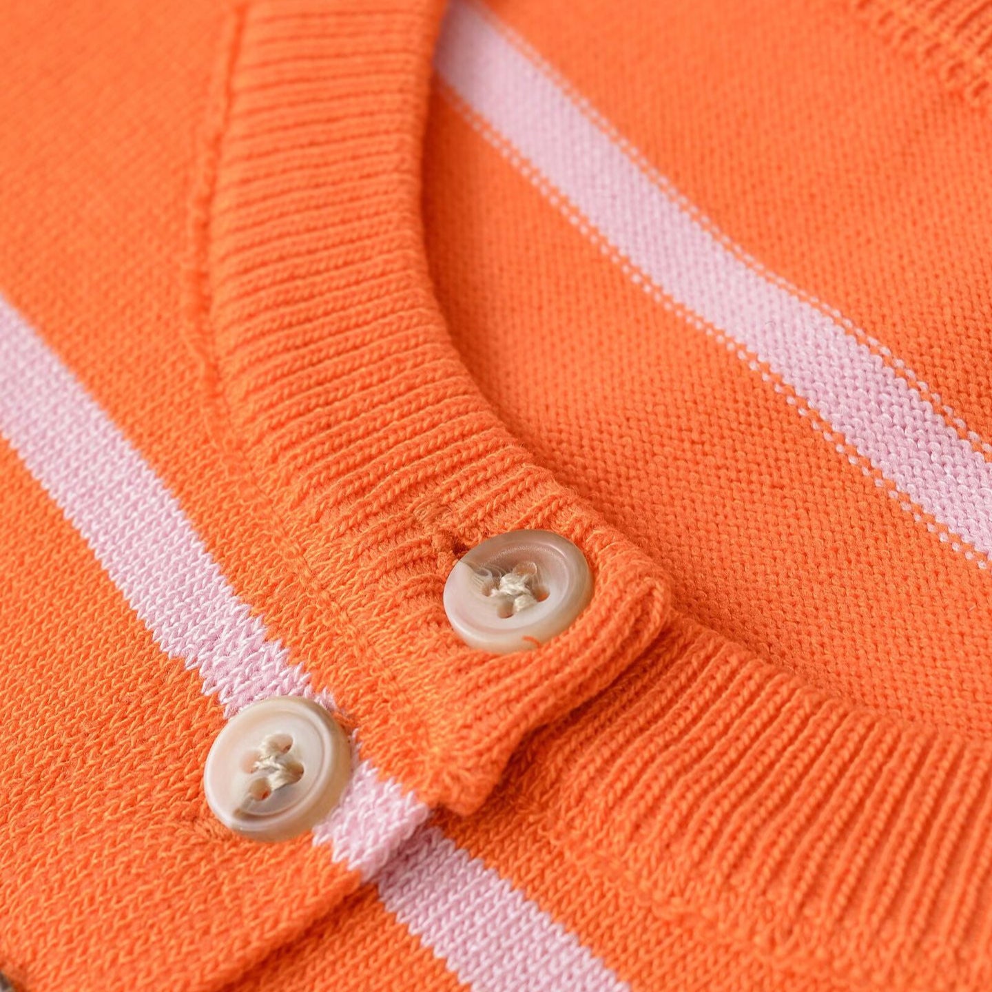 Women's Short-Cut Fine Knit Cardigan with Horizontal Stripes and Mother-of-Pearl Buttons Chichicherry