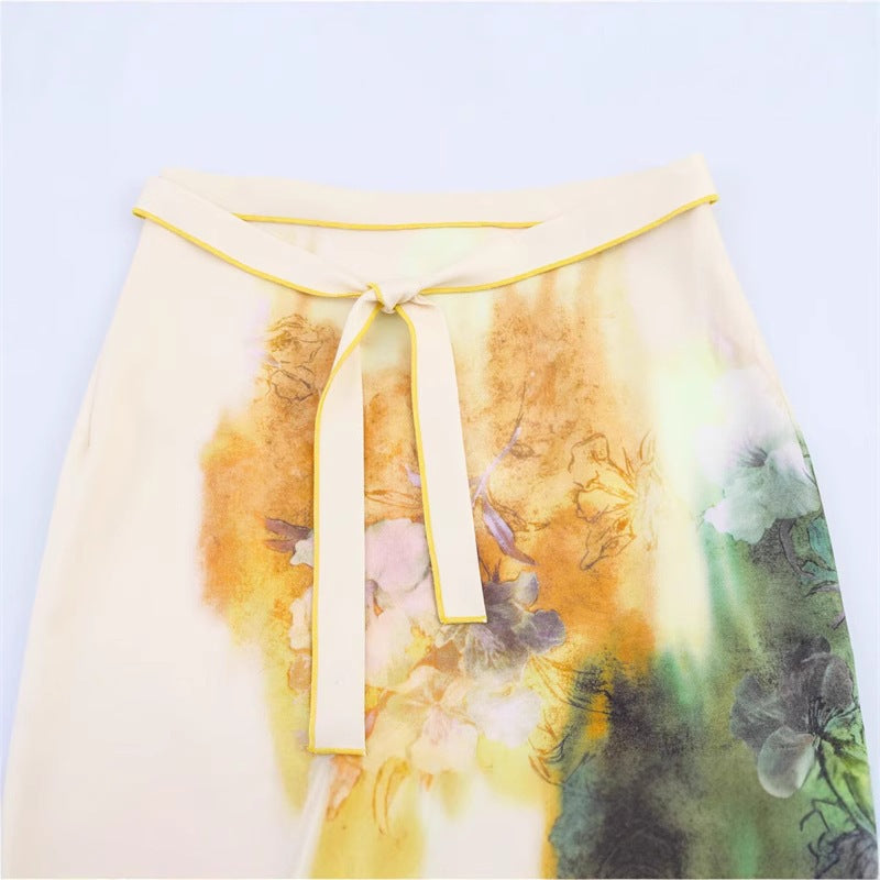 Women's midi skirt with watercolor print, straight cut and decorative tie belt Chichicherry