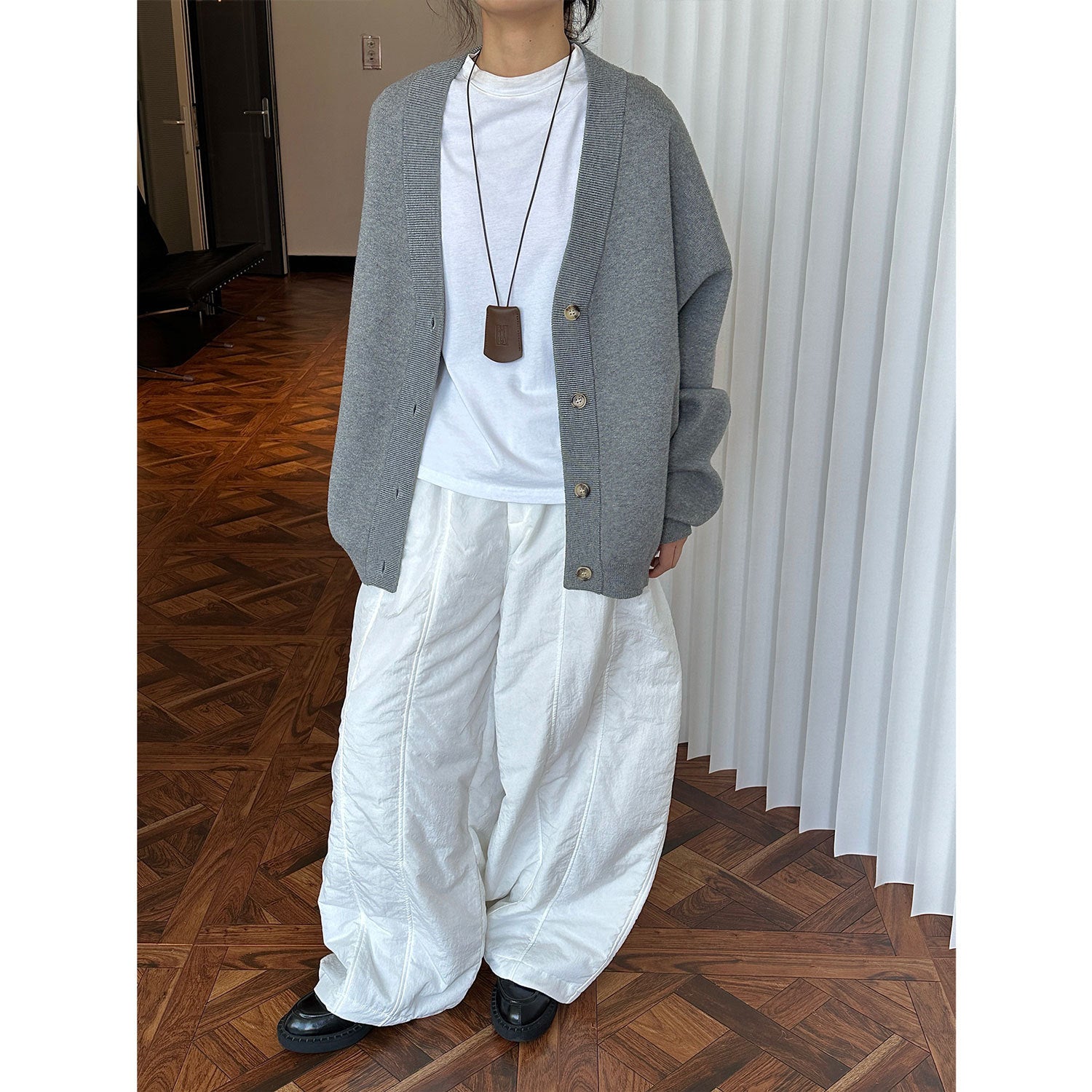 Ladies Padded High-Waist Palazzo Pants in Balloon-Cut Chichicherry