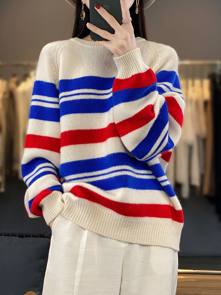 Women's Oversize Striped Sweater made of soft wool blend with maritime block stripes and round neck Chichicherry