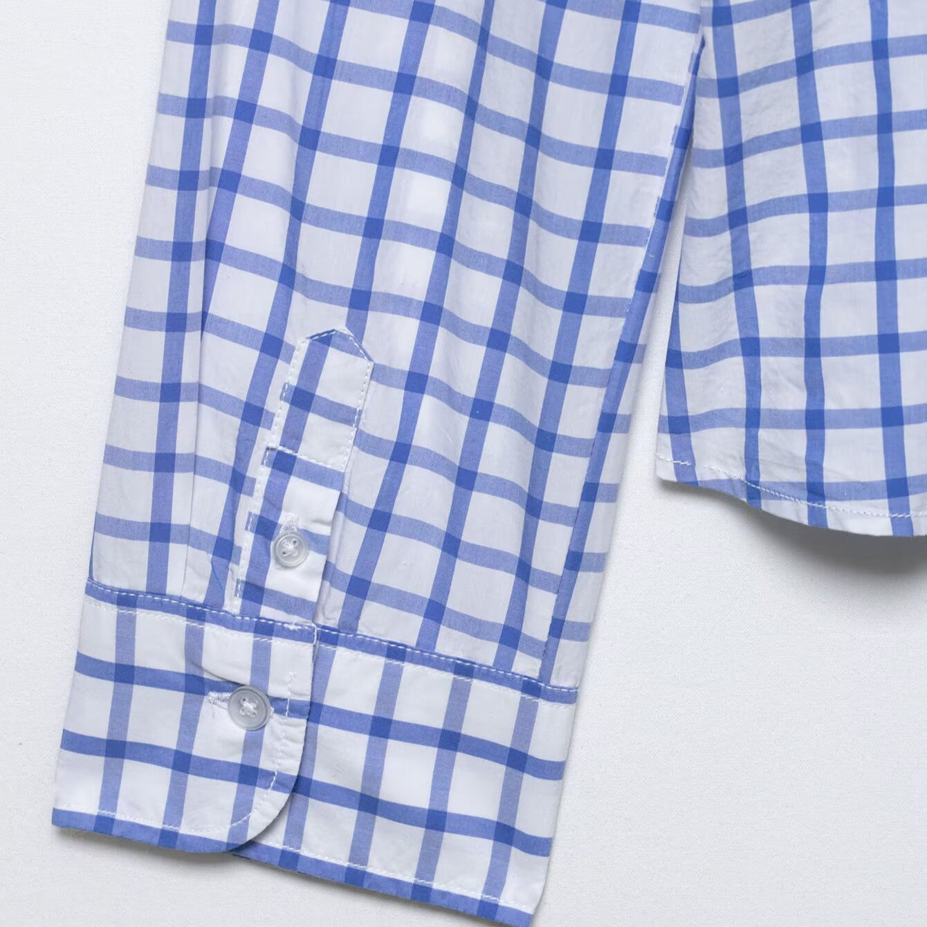 Women's tailored checkered shirt blouse made of cotton blend with Kent collar Chichicherry