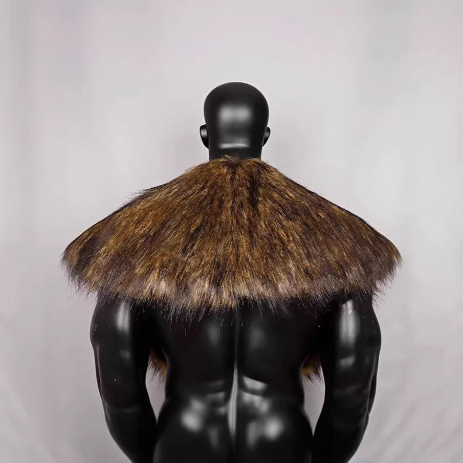 Men's shoulder cape made of faux fur in Viking style with adjustable buckle closure Chichicherry