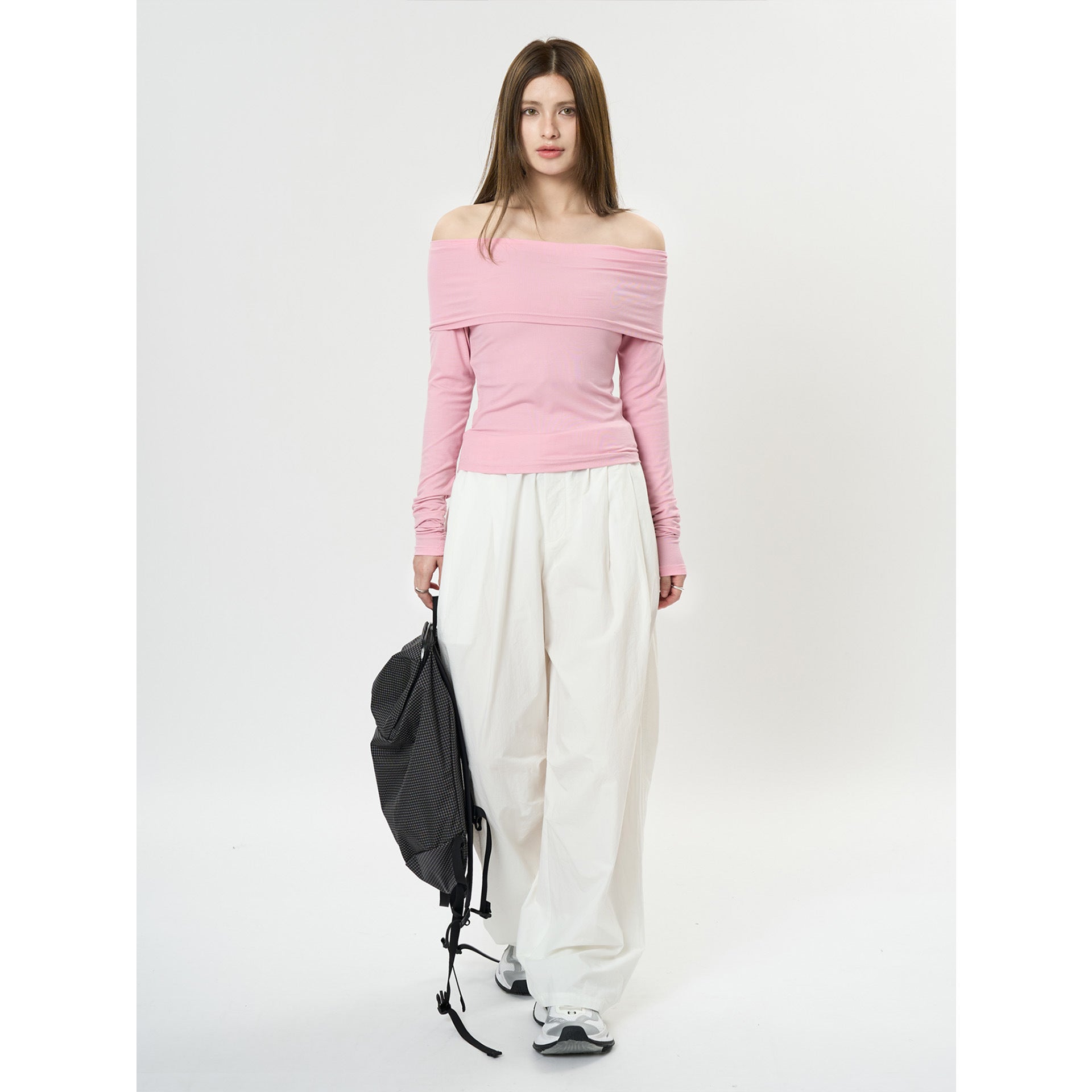 Women's Off-Shoulder fitted Long Sleeve Shirt made of Stretch Jersey Chichicherry