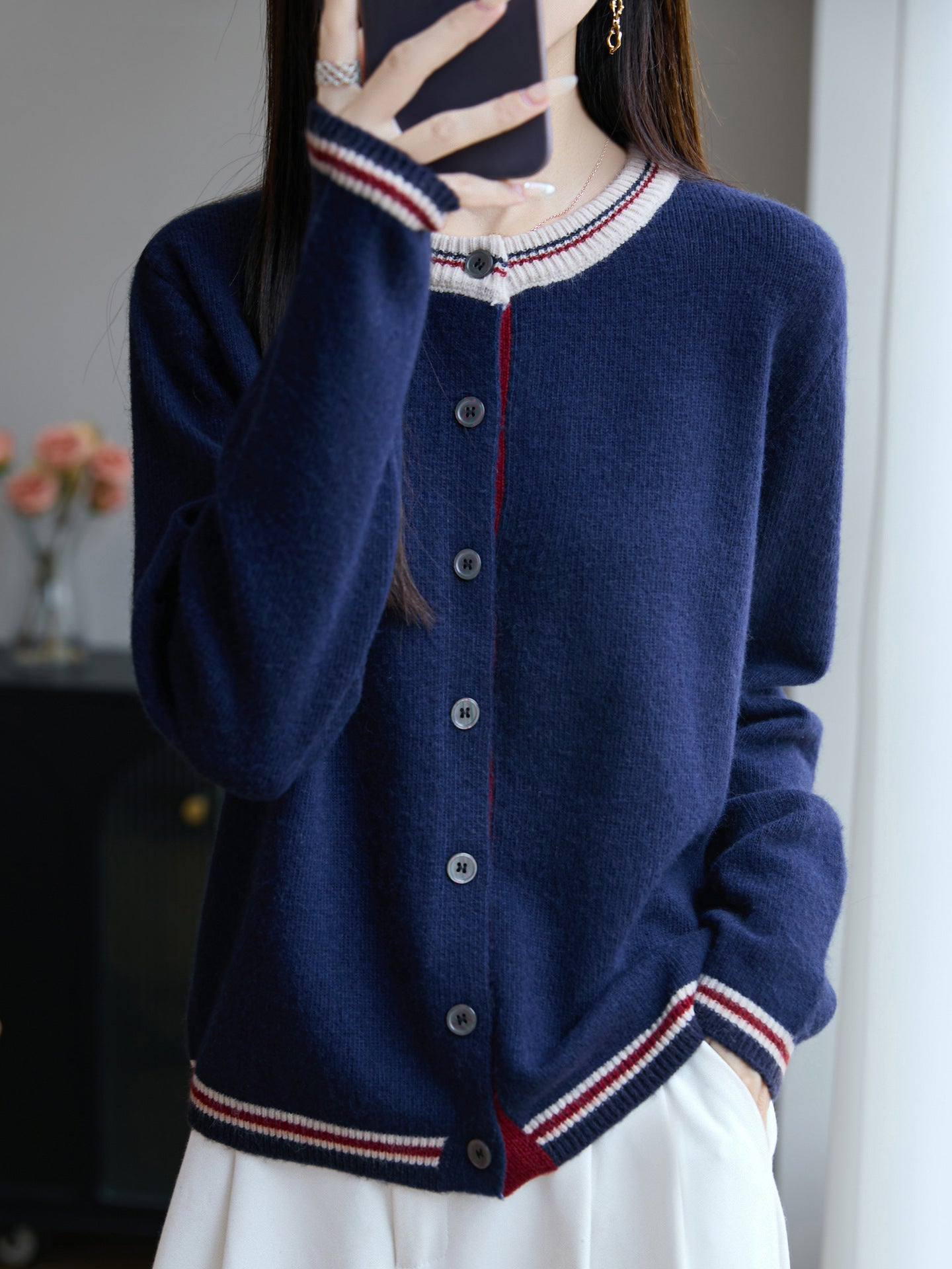 Women's Loose Fine Knit Cardigan with Contrast Stripes at Collar and Cuffs Chichicherry