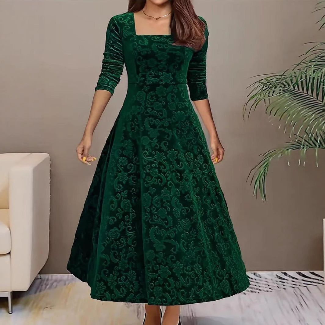 Women’s velvet dress with square neckline and flared circle skirt Chichicherry