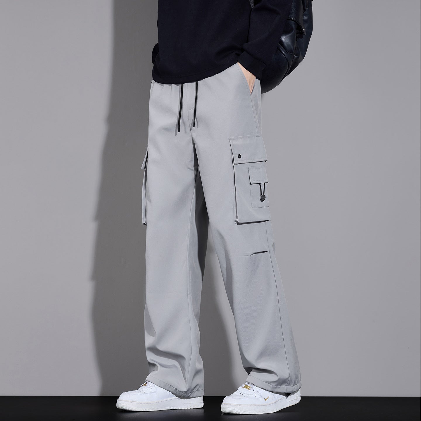 Men's Cargo Pants in Loose Fit with Multi-Pockets and Drawstring Waist Chichicherry