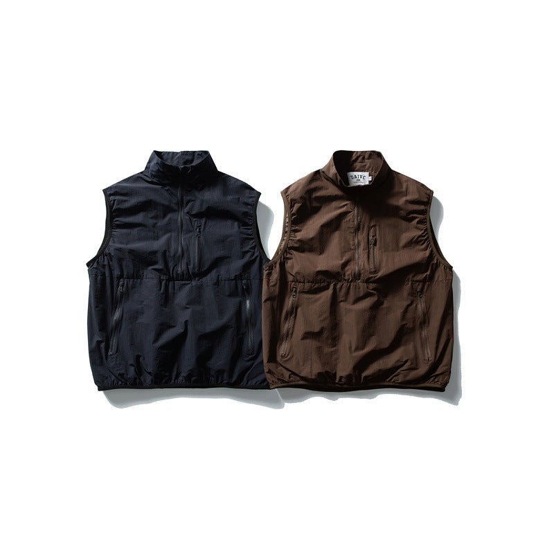 Men's Technical Utility Vest with High Stand Collar, Half Zipper and Weather-Resistant Pockets Chichicherry