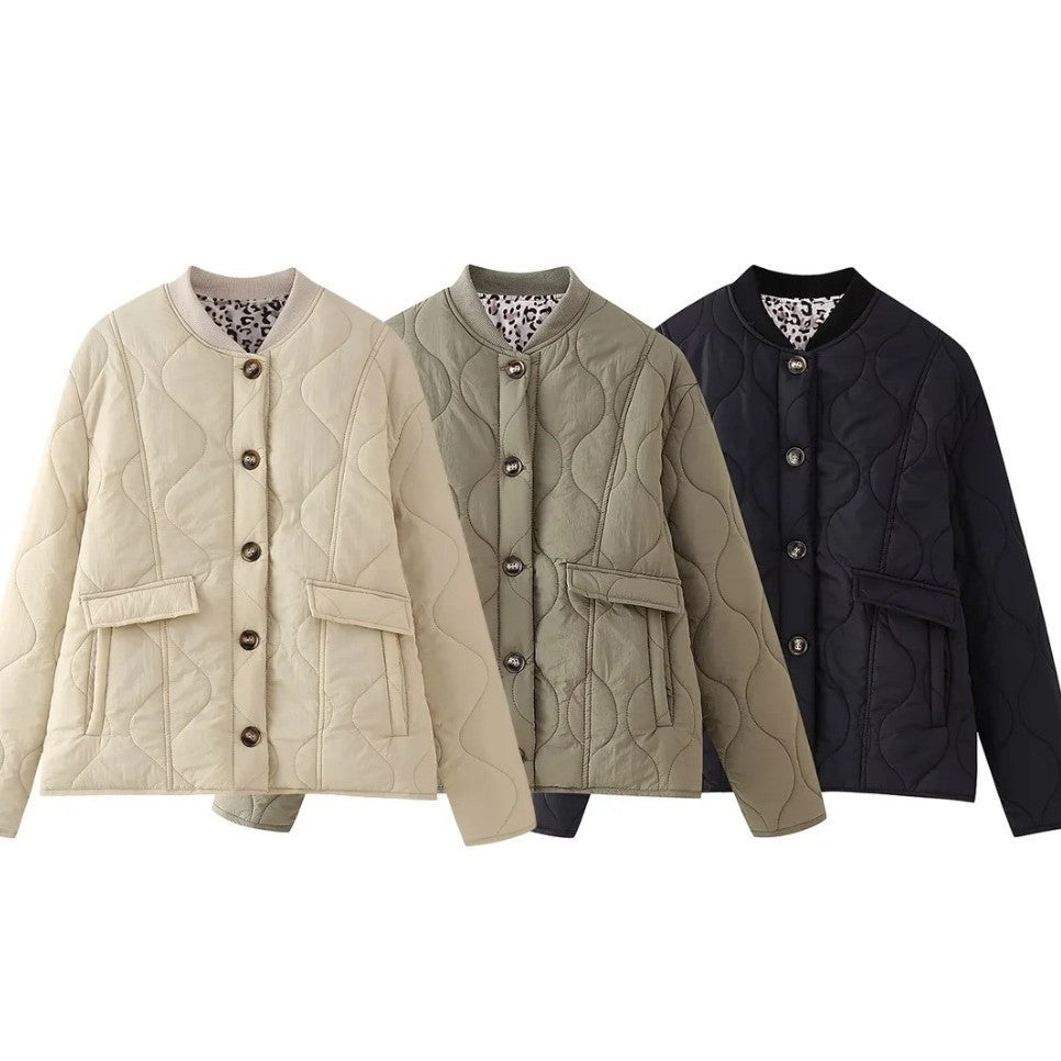 Women Padded Quilted Jacket in Boxy Cut with Round Neckline and Applied Pockets Chichicherry