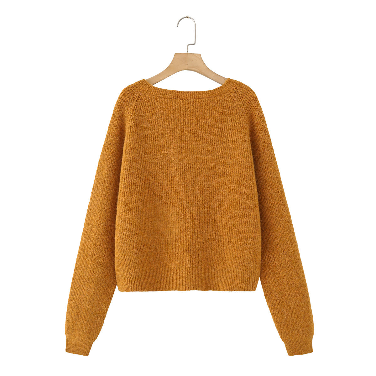 Ladies chunky knitted pullover with boat neck and cropped cut Chichicherry