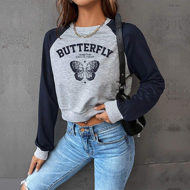Women's Short Raglan Sweatshirt with Butterfly Print and Contrasting Sleeves Chichicherry