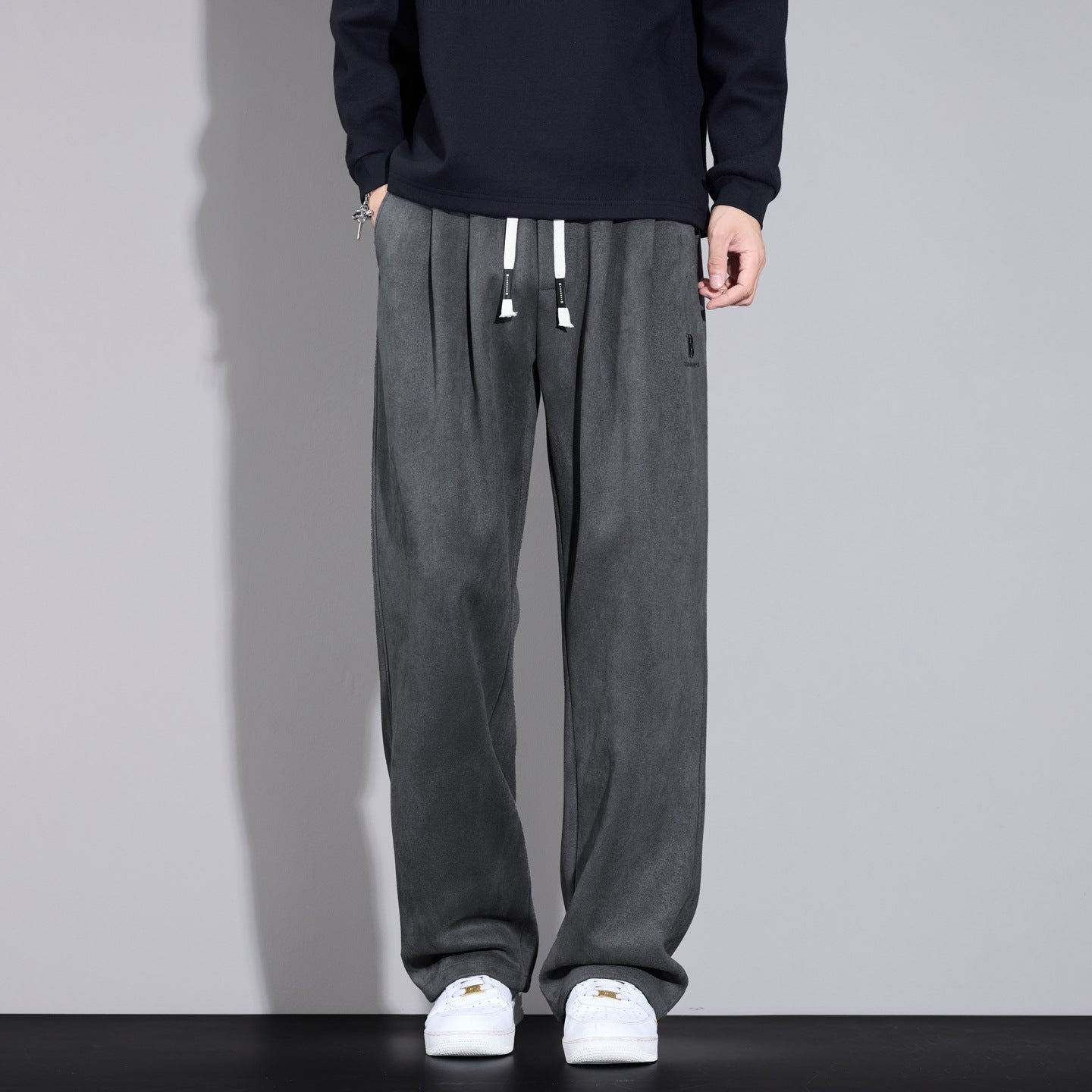 Men's casually cut pleated trousers with drawstring, wide leg and velour look Chichicherry