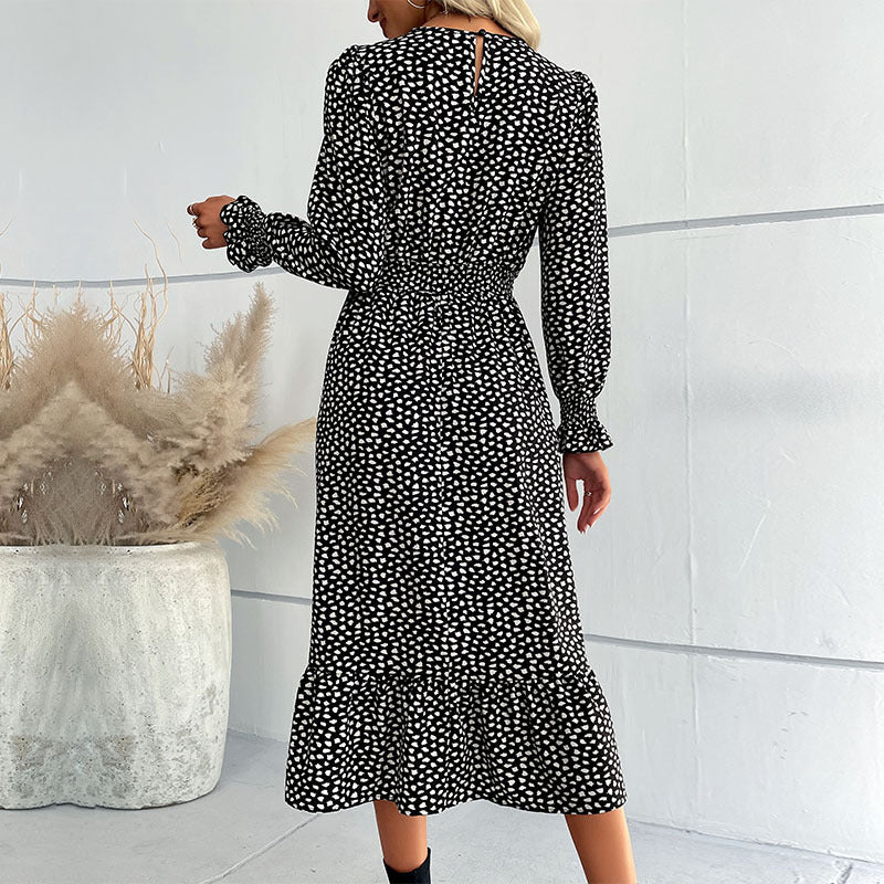 Women's midi dress with V-neck, gathered waist and long puff sleeves Chichicherry