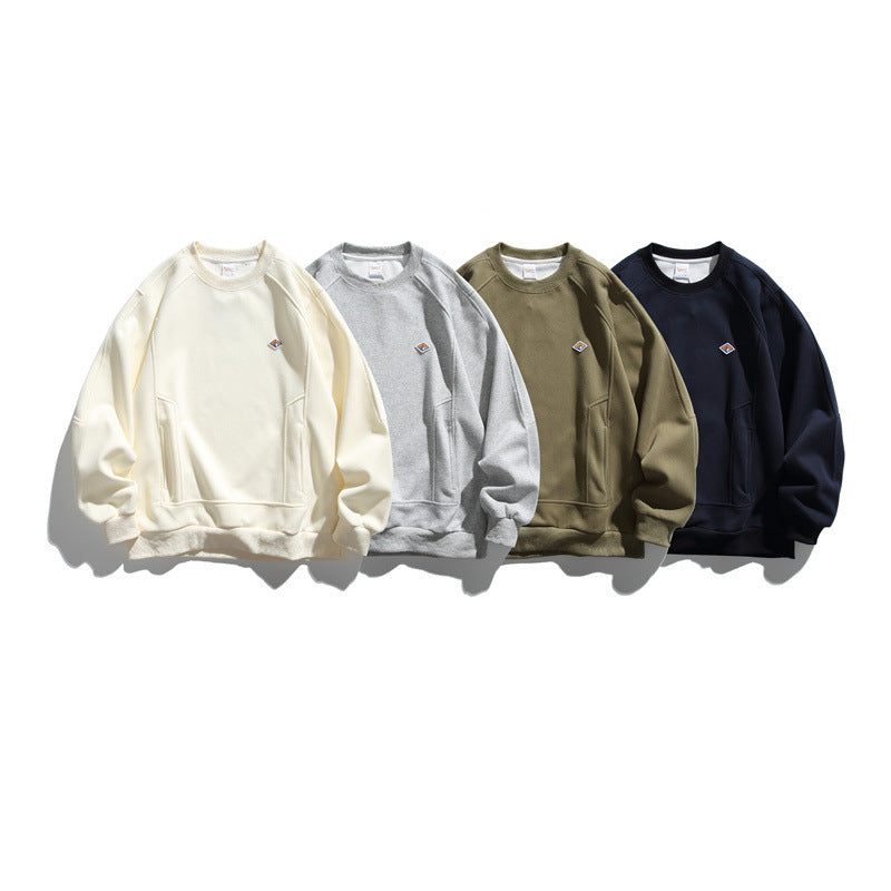 Unisex Oversize sweatshirt made of French terry with raglan sleeves, concealed side pockets, and a small logo patch Chichicherry