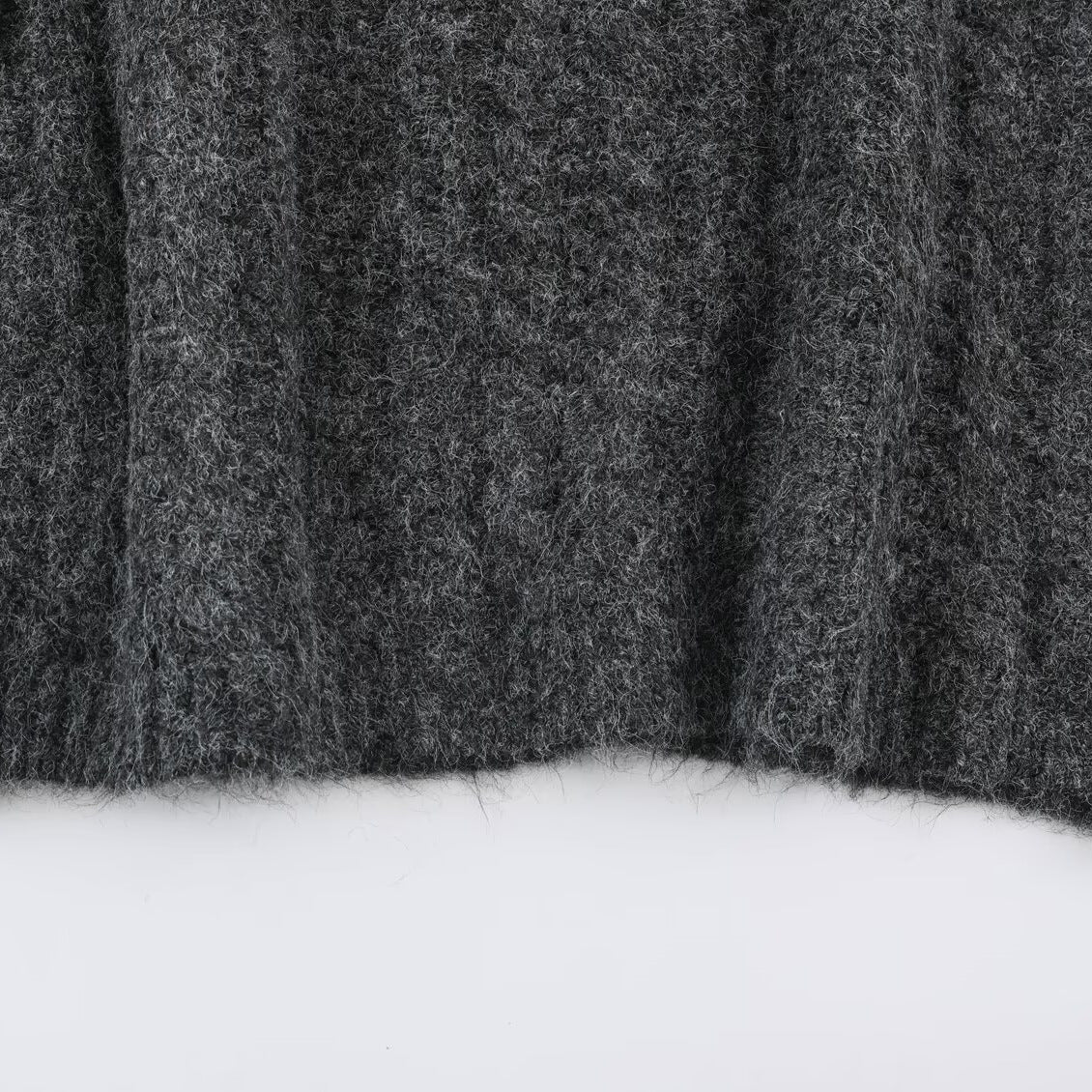 Women's Chunky Knit Oversized Sweater with High Turtleneck and Cable Pattern Chichicherry