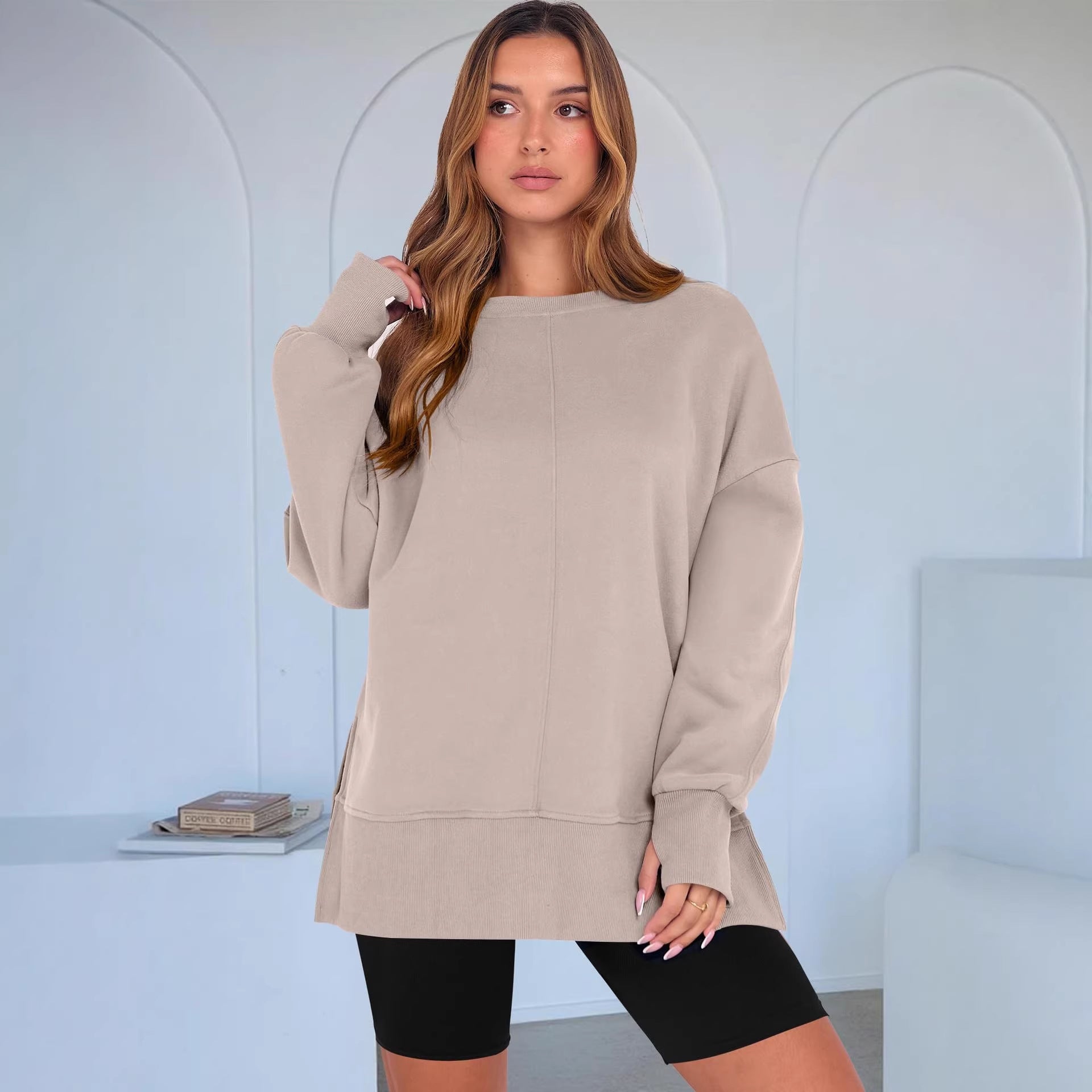 Women's Oversize Sweatshirt with Center Seam, Extended Hem, and Ribbed Cuffs Chichicherry