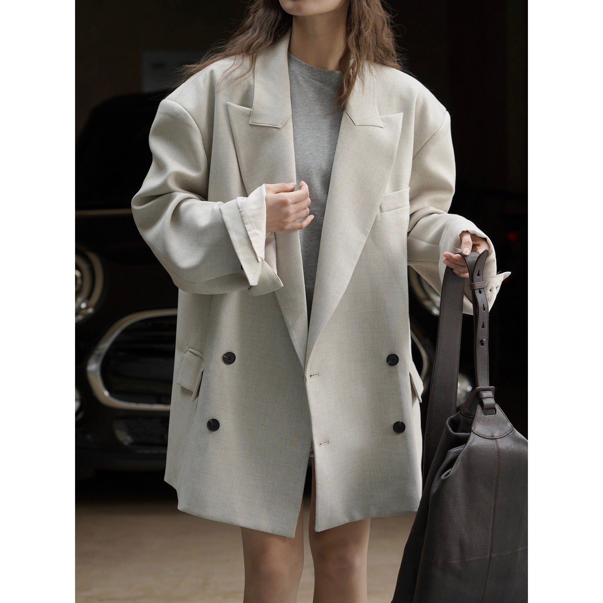 Women's Oversized Double-Breasted Blazer Coat with Extended Cut and Wide Lapels Chichicherry