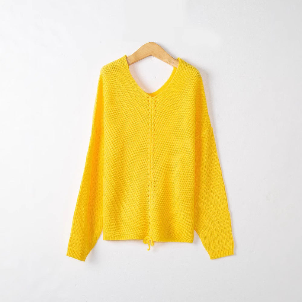 Women's knit sweater with cable center seam, V-neck and drawstring Chichicherry