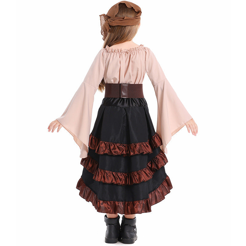Girls Pirate Costume with Swinging Skirt and Detail-Loving Top Chichicherry