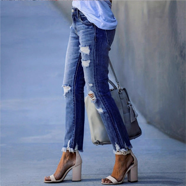 Ladies ankle-length straight-cut destroyed jeans with high waist and frayed hem Chichicherry