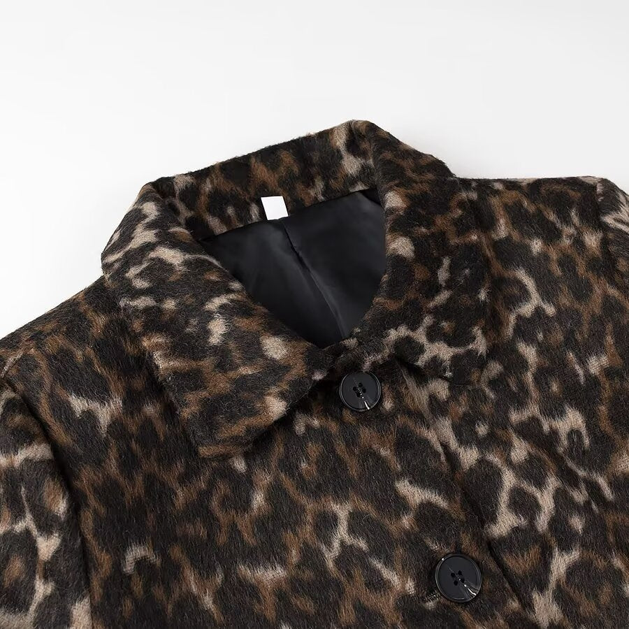Women's Boxy Short Jacket with Leopard Print, Shirt Collar and Patch Pockets Chichicherry