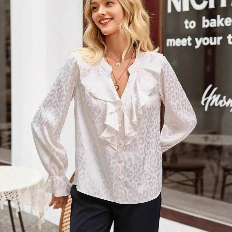 Women Ruffled Blouse made of Chiffon with Jacquard Leopard Pattern Chichicherry