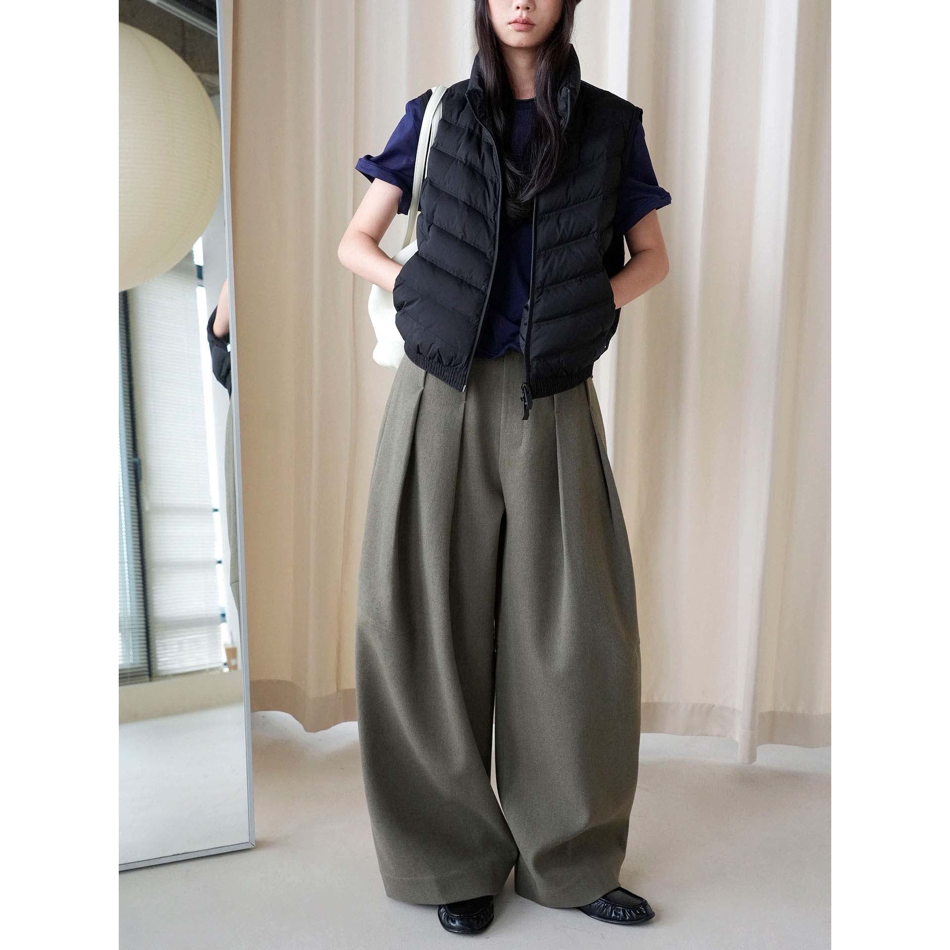 Women Wide High-waisted Pleated Culotte Pants Chichicherry