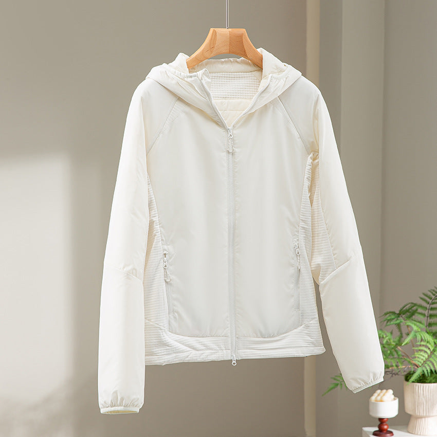 Women's Lightweight Wind and Thermal Jacket with Hood, Quilted Lining and Two-Way Zipper Chichicherry