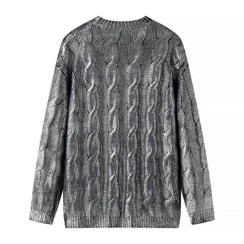 Women's Oversized Cable Knit Sweater with Round Neck Chichicherry