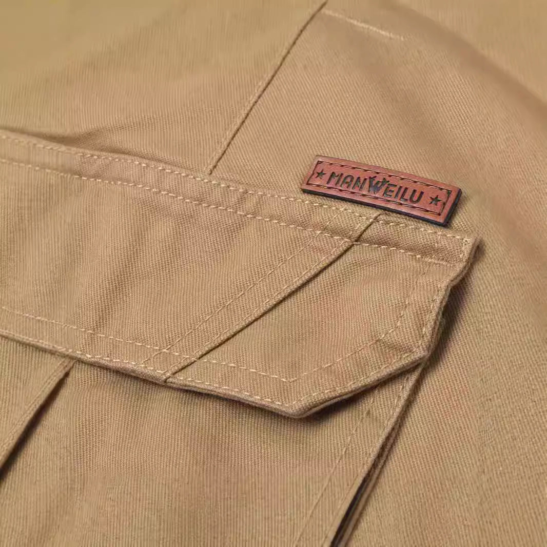 Men's cargo pants in slim-straight cut with multiple pockets and reinforced knees Chichicherry