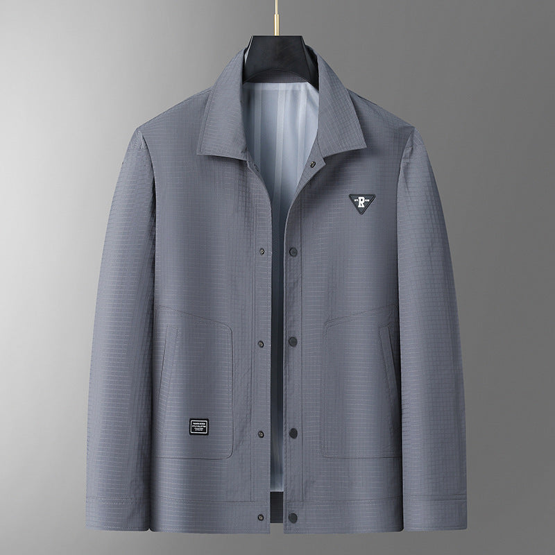 Men's lightweight technical coach jacket with ripstop structure, snap buttons, and patch pockets Chichicherry