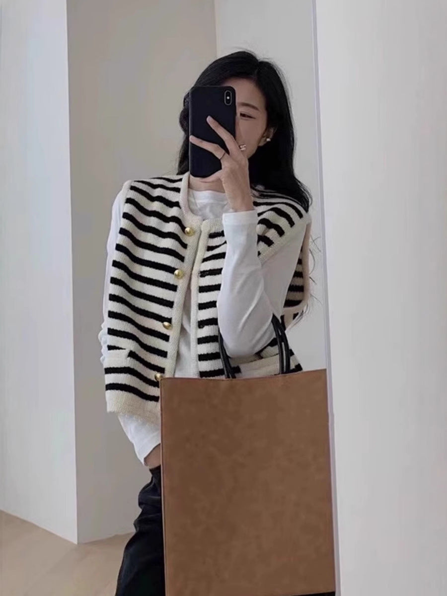 Ladies Short Striped Knit Vest with Gold-Colored Buttons and Patch Pockets Chichicherry