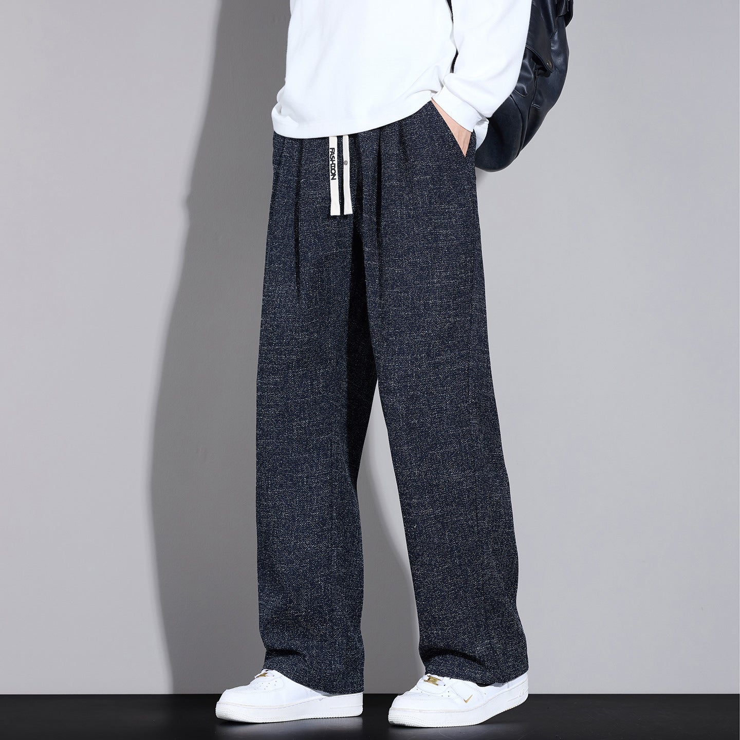 Men's Loose Lightweight Trousers with Pleats, Drawstring and Side Design Stripe Chichicherry