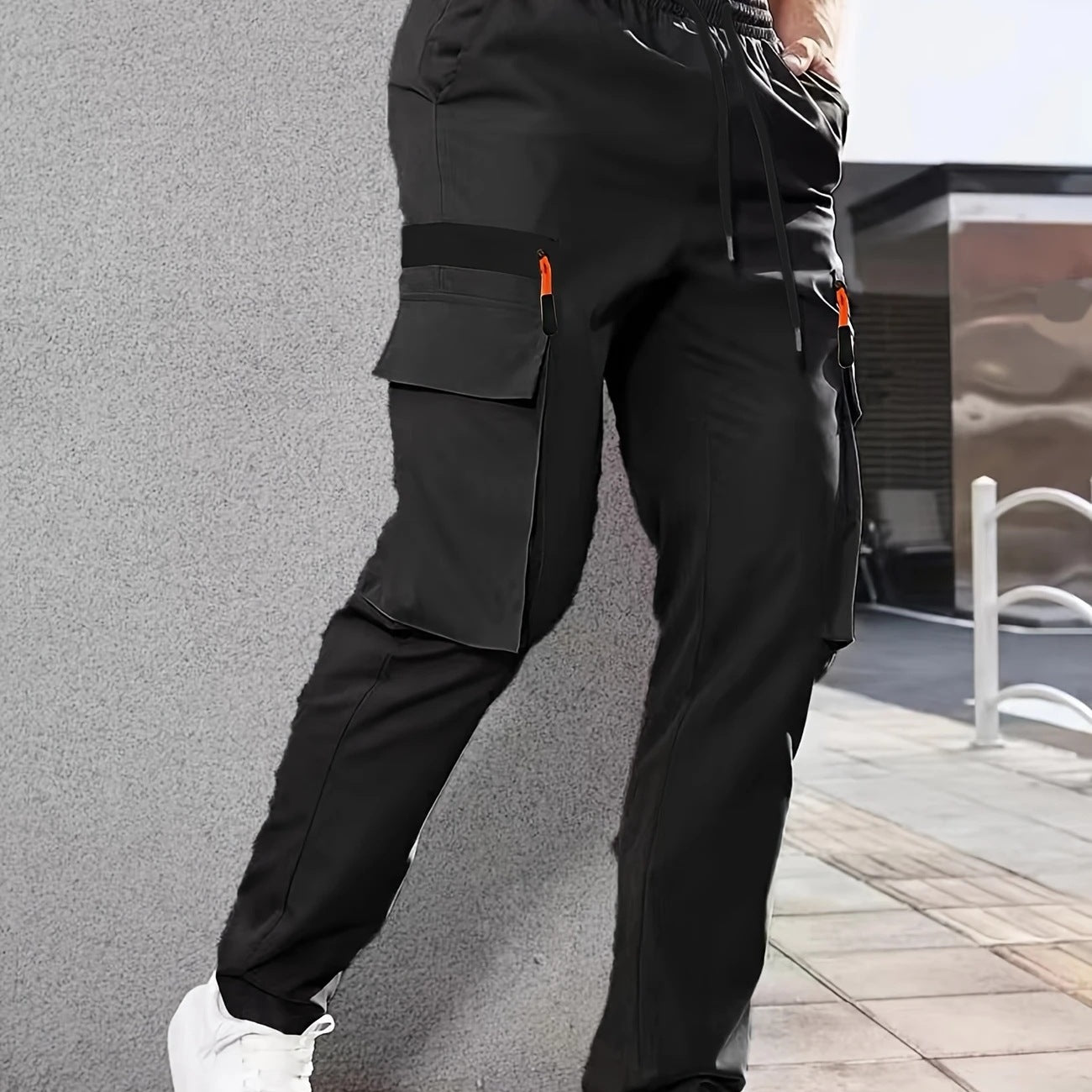 Men's Tapered Cargo Jogging Pants with Elastic Waistband, Drawstring & Multi-Pockets Chichicherry