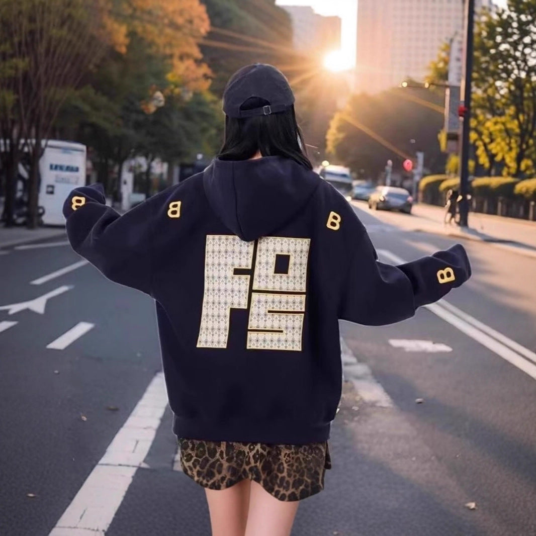 Unisex Urban Hoodie with Large Print Chichicherry