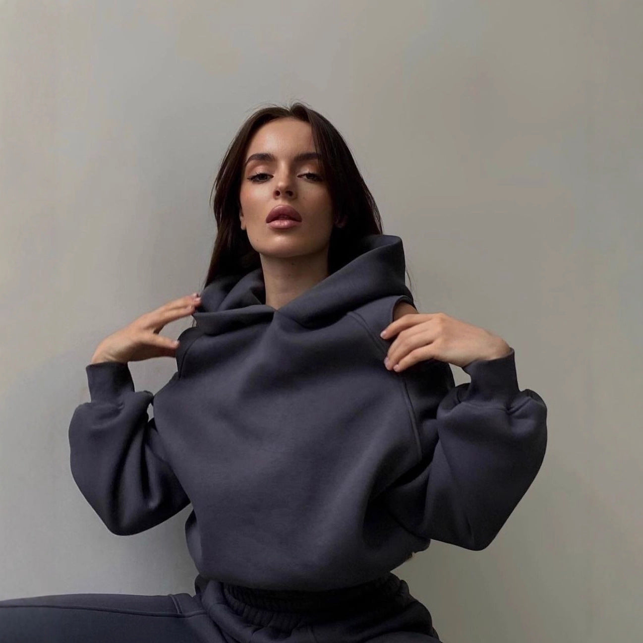 Damen Lässiges zweiteiliges Loungewear-Set mit Schulter-Cutouts und Stehkragen Chichicherry