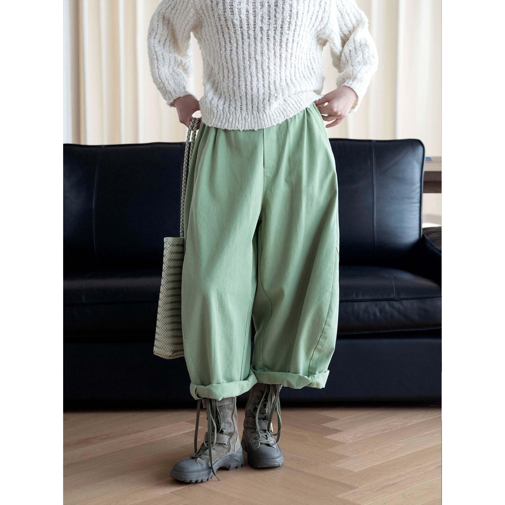 Women's voluminous pleated wide-leg trousers with high waist and cuff Chichicherry