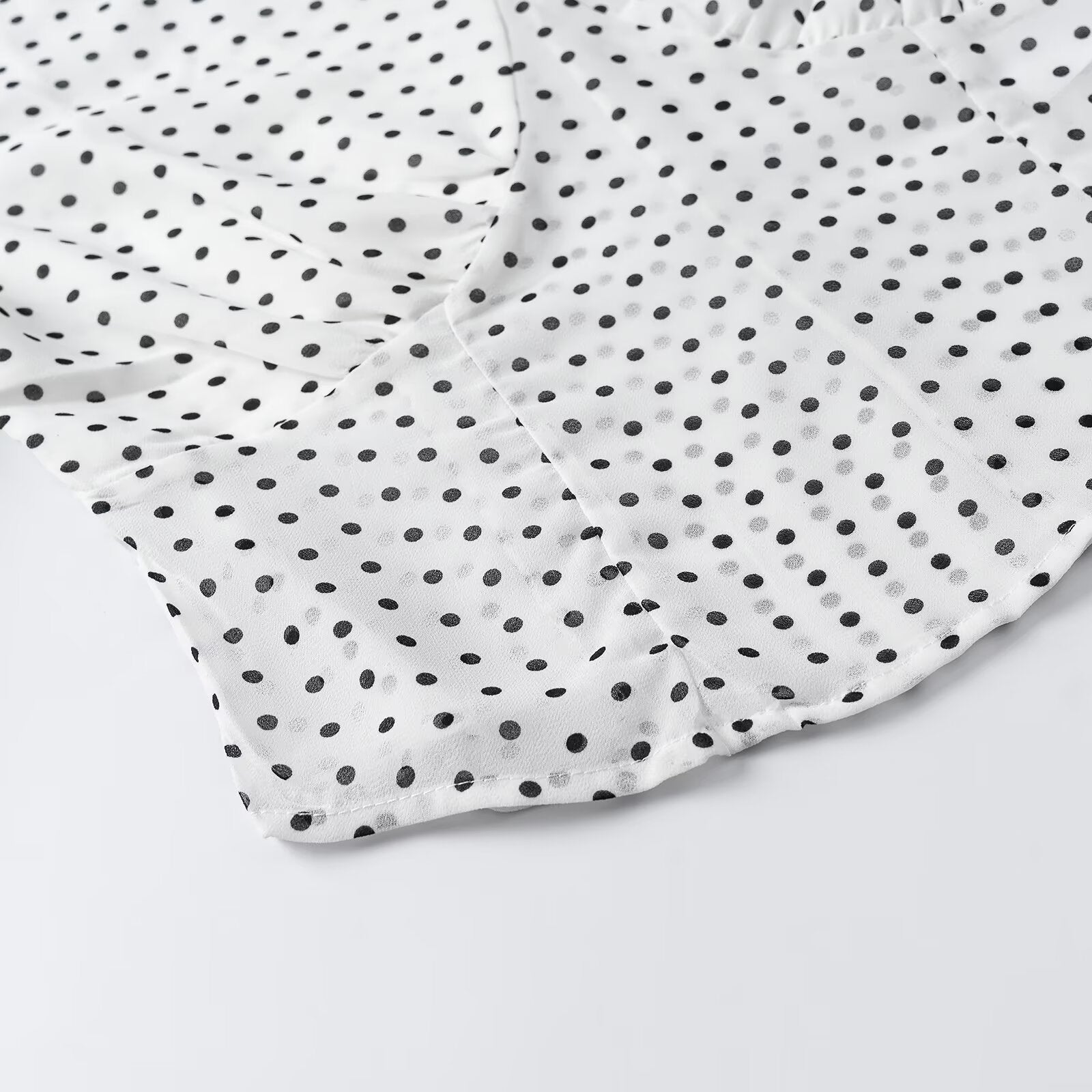 Women's wrap blouse with tie scarf, V-neck and polka dot design Chichicherry