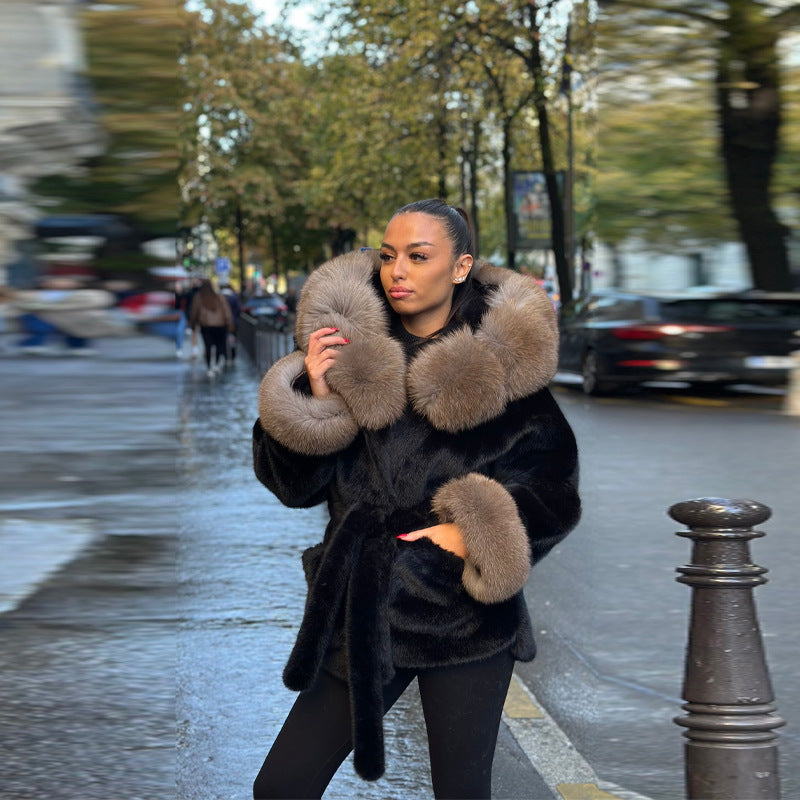 Women's Short Teddy Faux Fur Coat with Hood, Quilted Lining and Ties Chichicherry