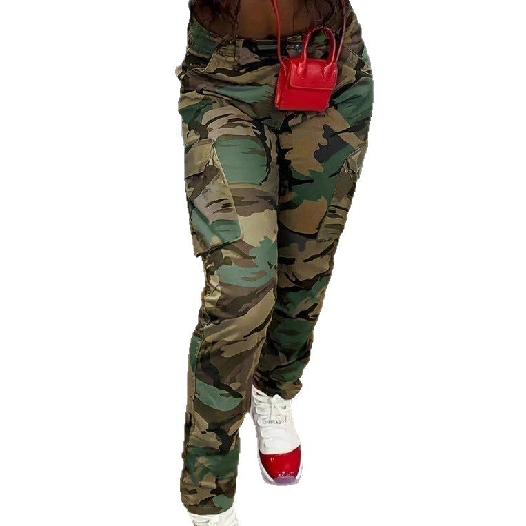 Women's cargo pants in camouflage look with high waist fit and slim leg line Chichicherry