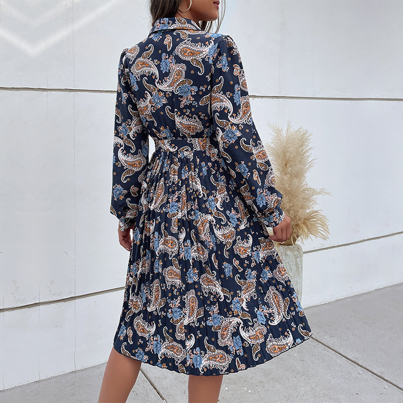 Women's shirt dress with paisley print, waist belt and pleated skirt Chichicherry