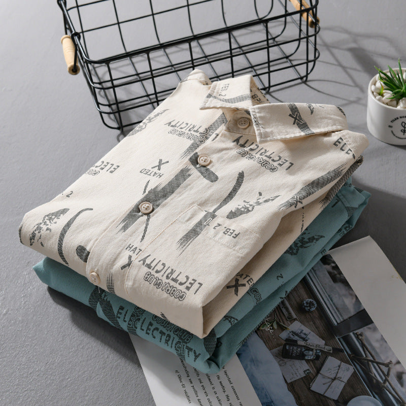 Men's Lightweight Cotton Crinkle Shirt in Relaxed Fit with Typo Allover Print and Applied Chest Pocket Chichicherry