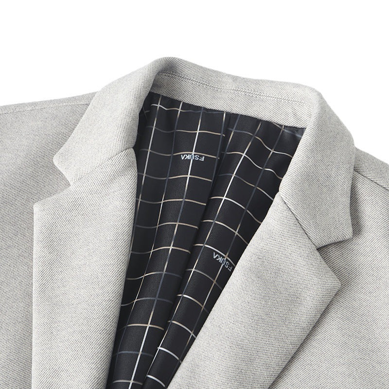 Men's Lightweight Casual Blazer with Three-Quarter Sleeves and Patch Pockets Chichicherry