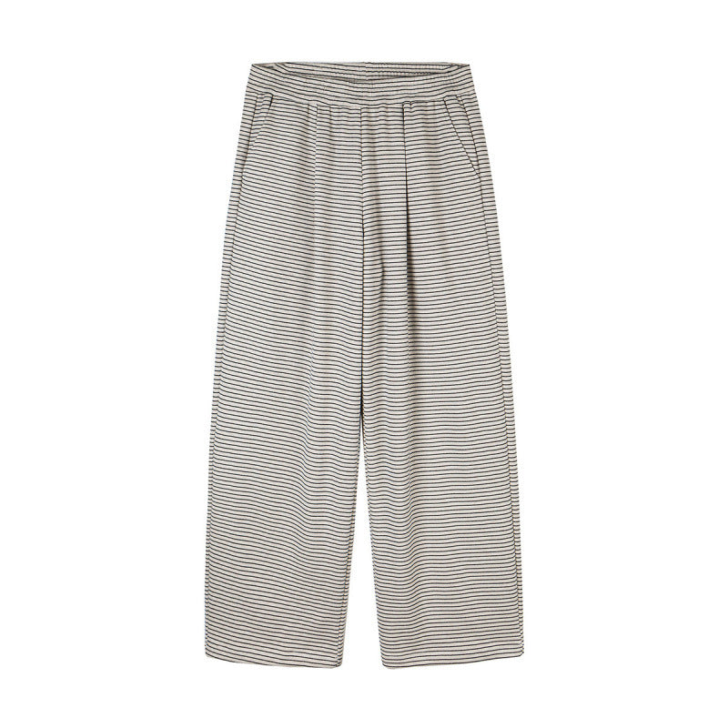Women's culotte pants with wide leg, high waistband, and fine stripe pattern Chichicherry